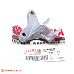 [83194] YAMAHA DUDUKAN FOOTSTEP RH MIO
